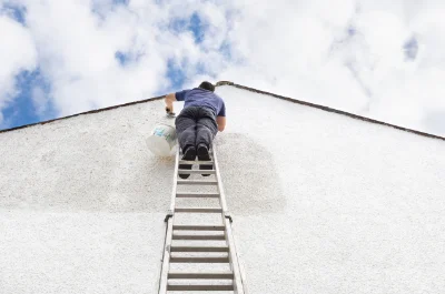 Peinture extérieure à Crestet — façades et ravalement